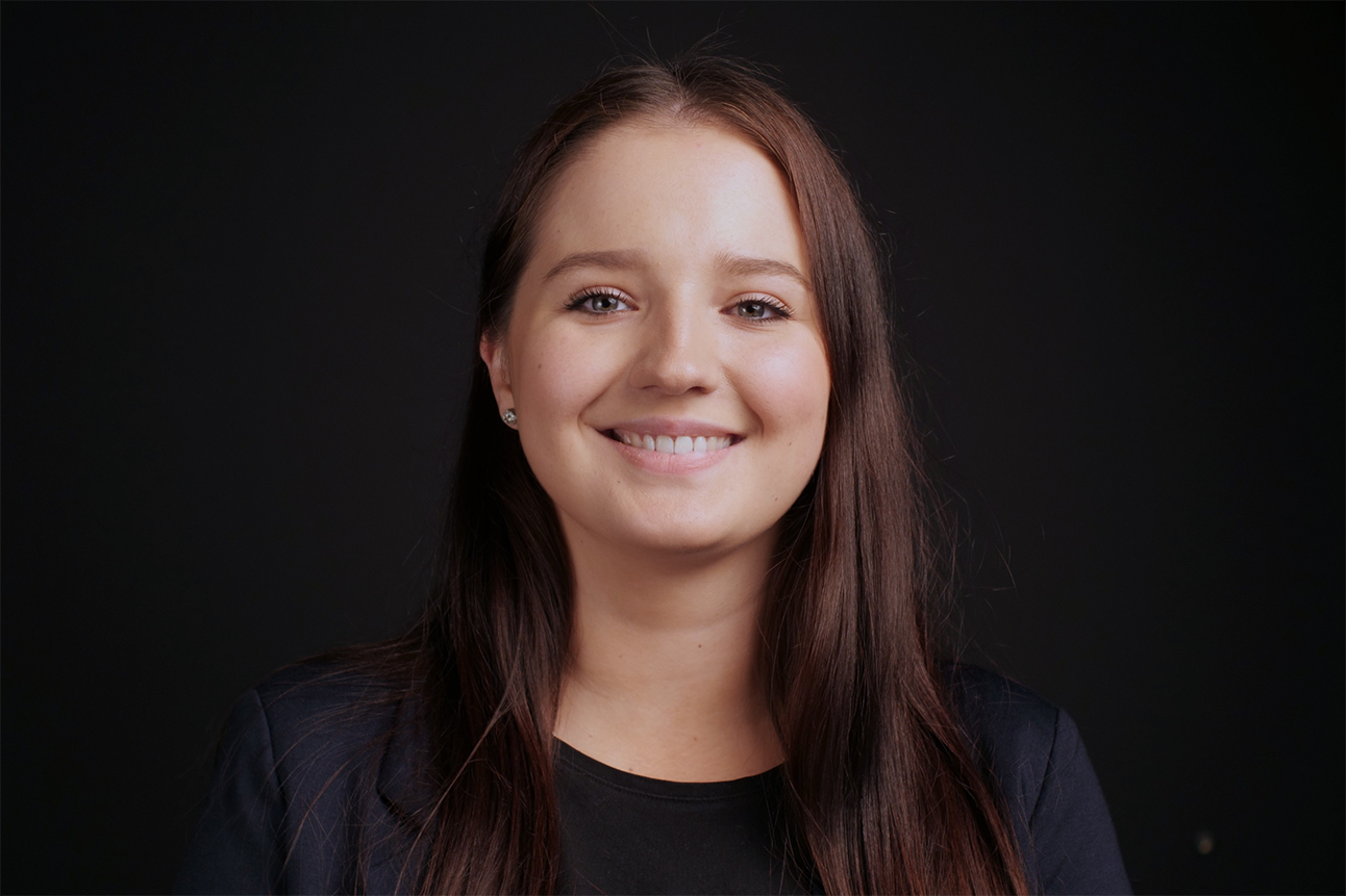 Martina Nikolic Martina Nikolic, Prüfungsleiterin